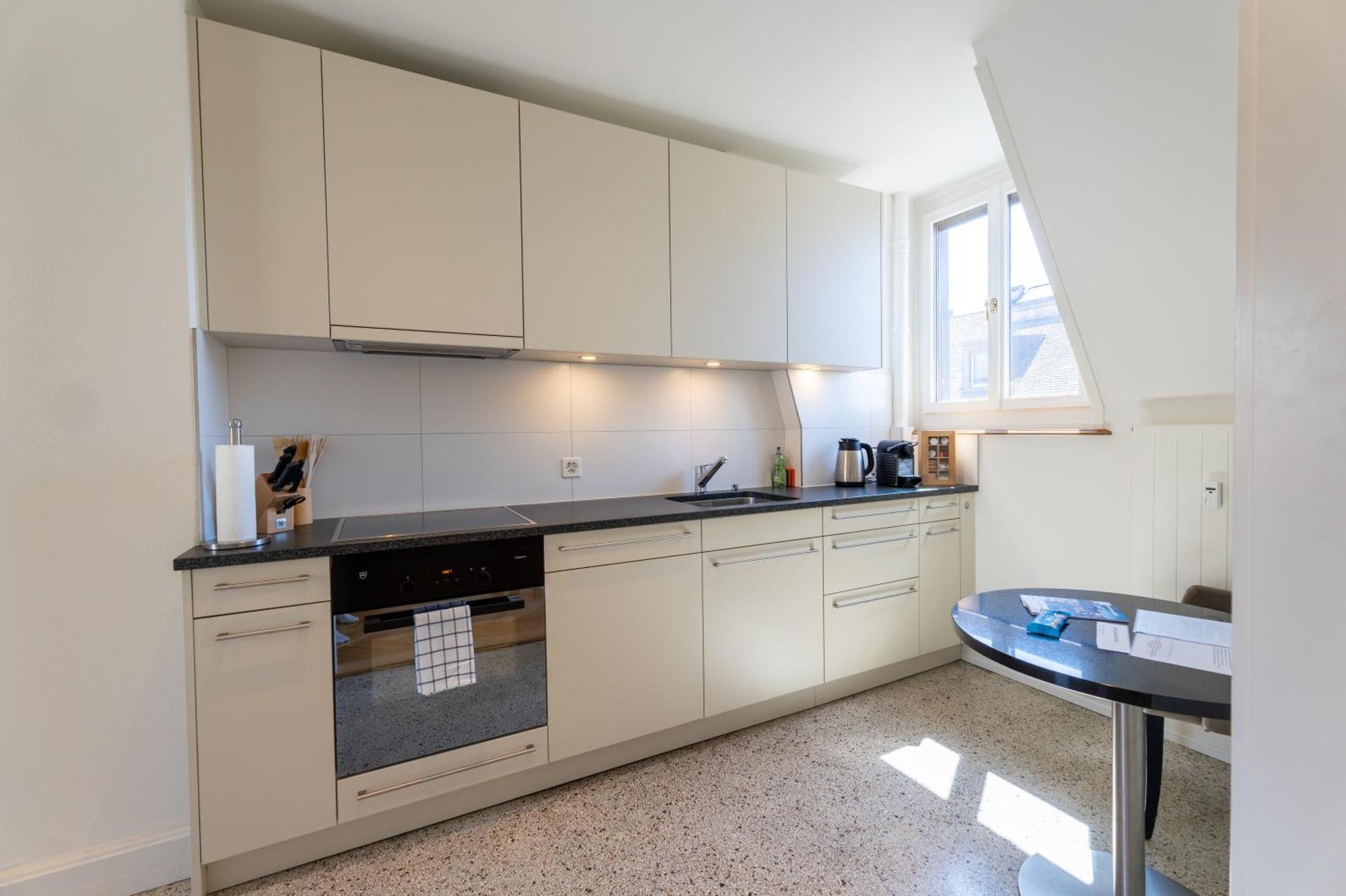 Charmante Altbauwohnung Am Rhein Basel Exterior foto